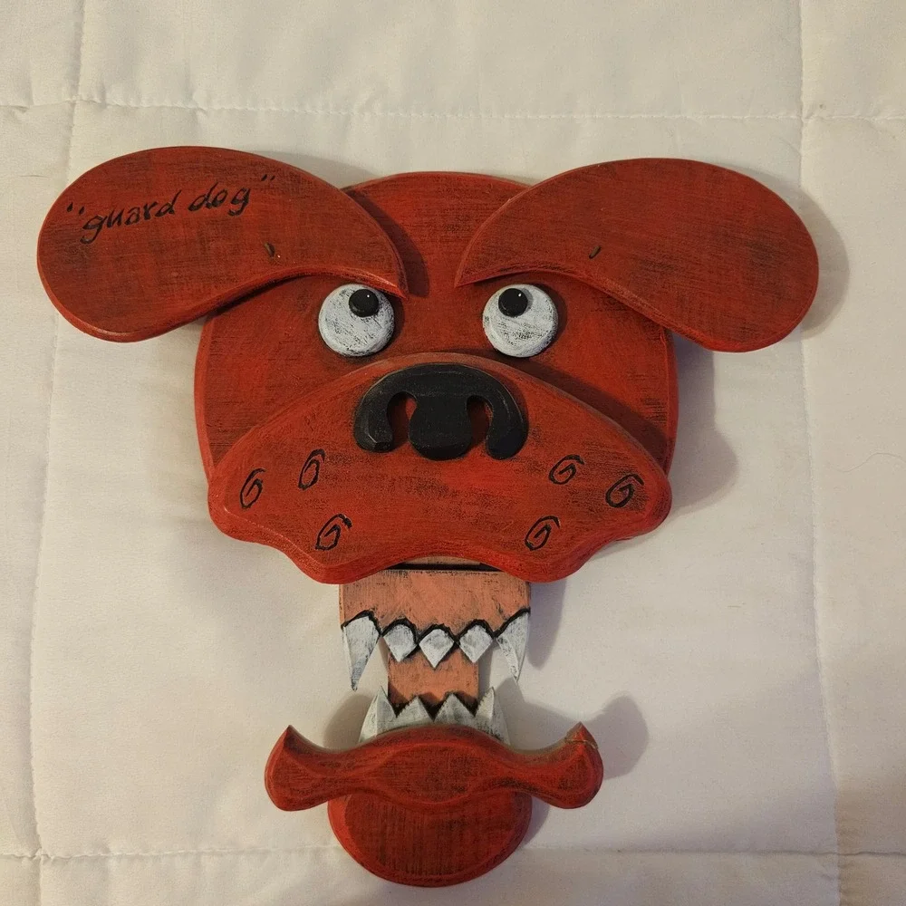 Rare Folk art wooden Guard Dog Wall Decor Red Whimsical Rustic Mouth‎ Open Teeth